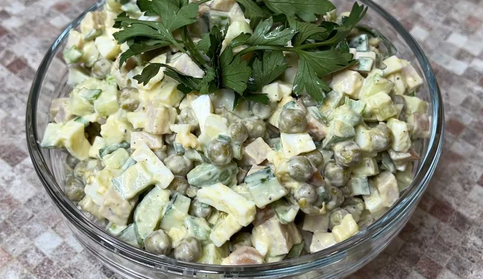 Изображение блюда: Оливье для диабетиков — Eda.Video