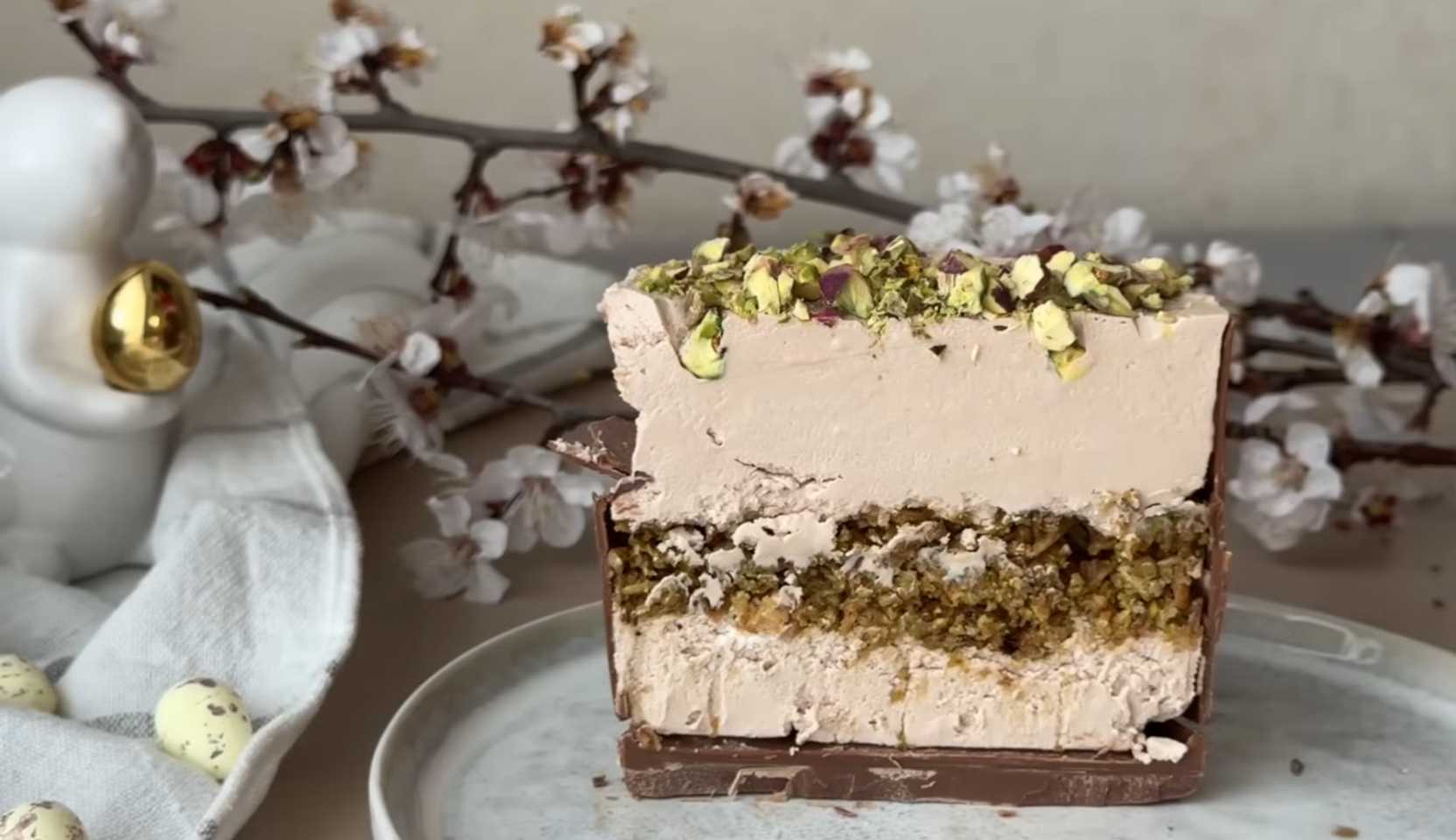 Изображение блюда: Творожная пасха Дубайский шоколад — Eda.Video