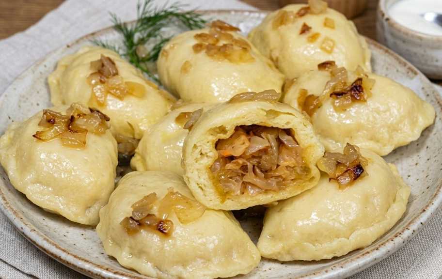 Новый рецепт: Домашние вареники со свежей капустой — Eda.Video