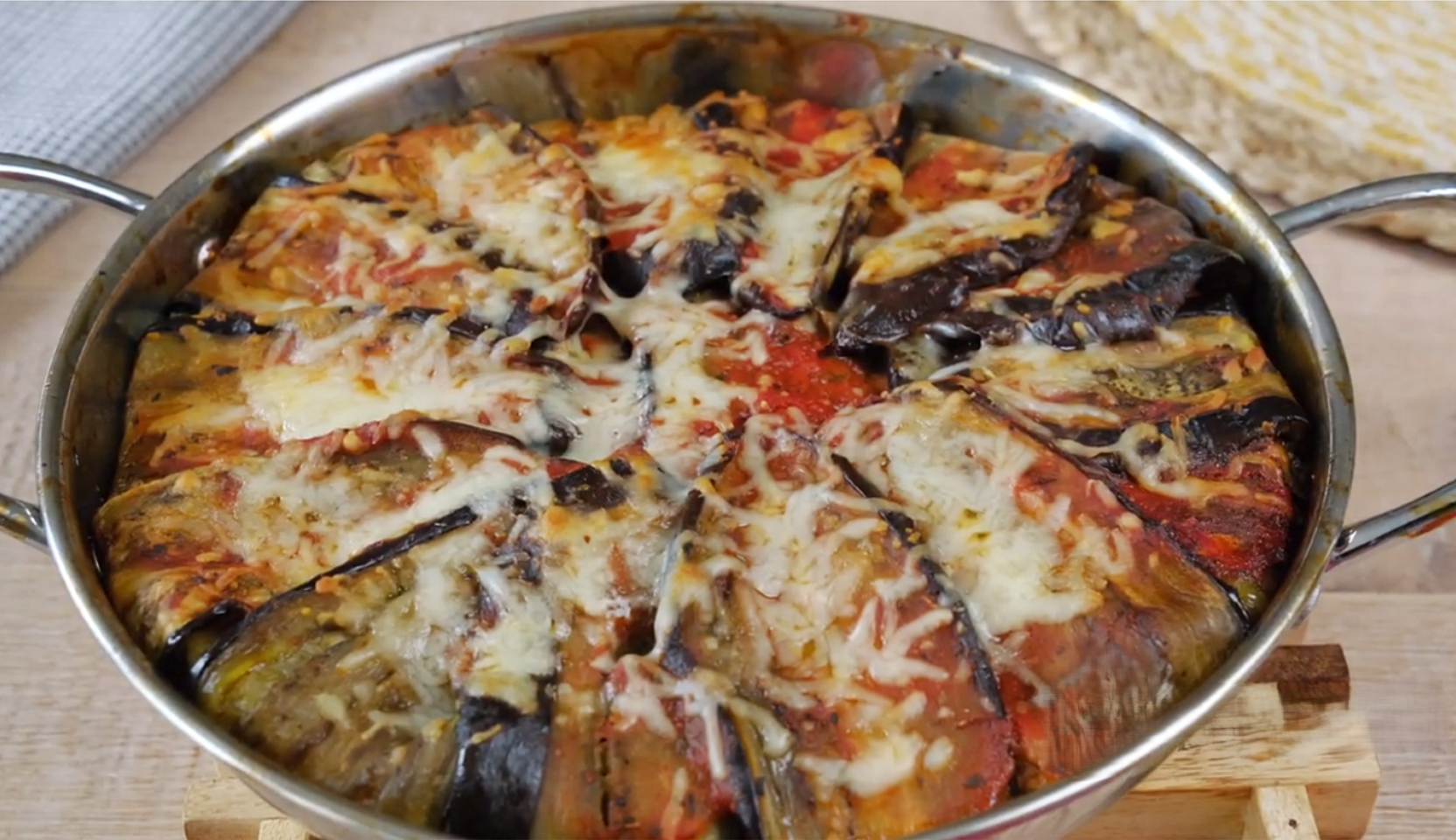 Изображение блюда: Веганская лазанья из баклажанов — Eda.Video