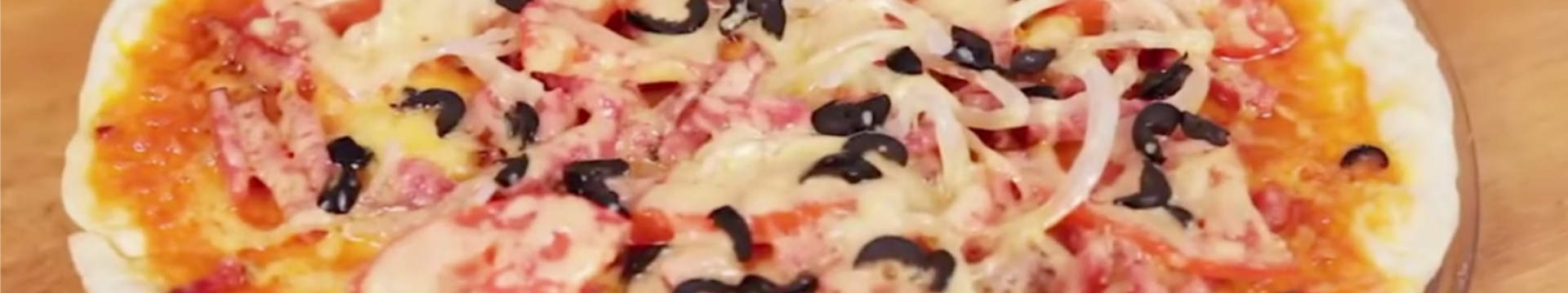 Быстрая пицца в микроволновке за 5 минут — Eda.Video