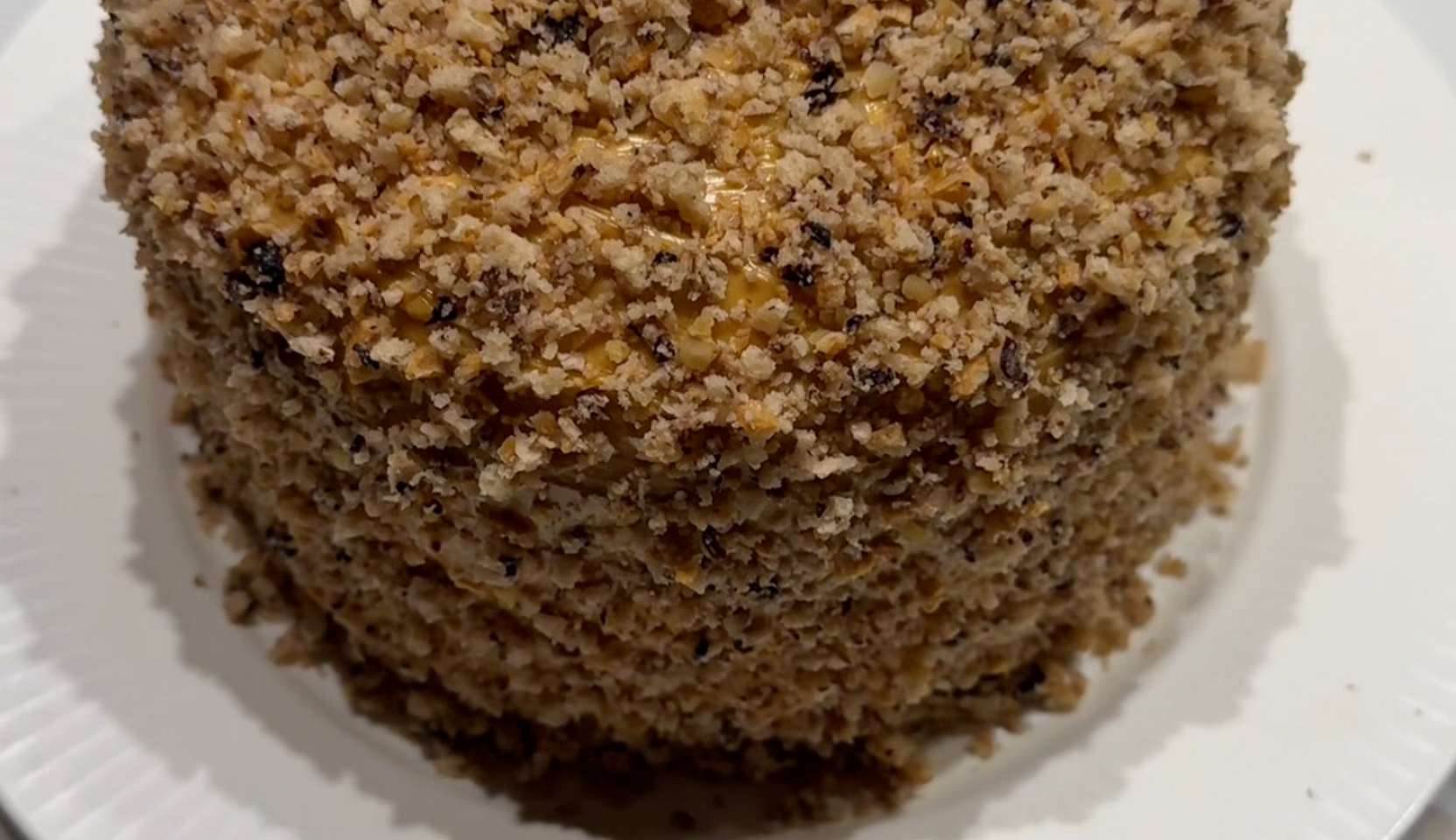 Изображение блюда: Торт с кремом из вареной сгущёнки — Eda.Video