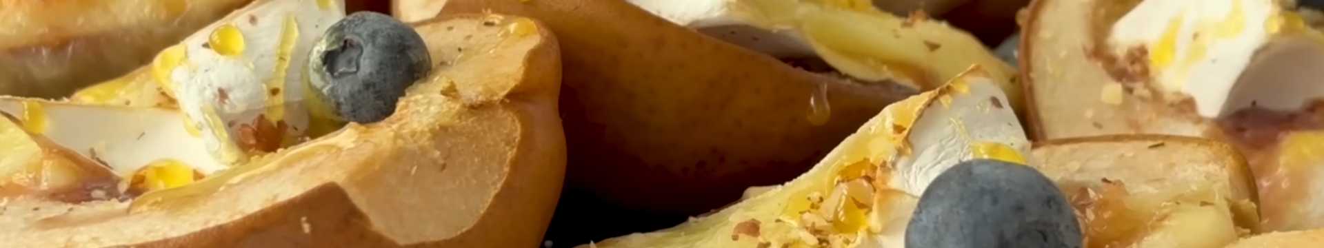 Запеченные груши с камамбером — Eda.Video