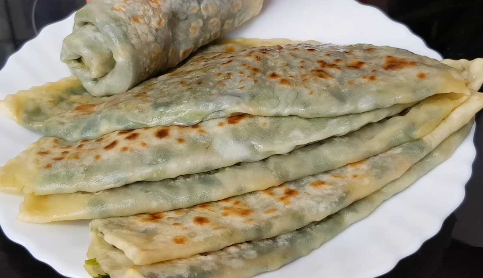 Изображение блюда: Кутабы на сковороде — Eda.Video