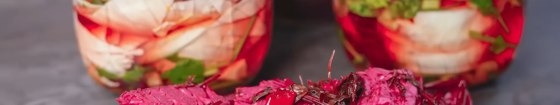 Хрустящая маринованная капуста со свеклой и сельдереем — Eda.Video