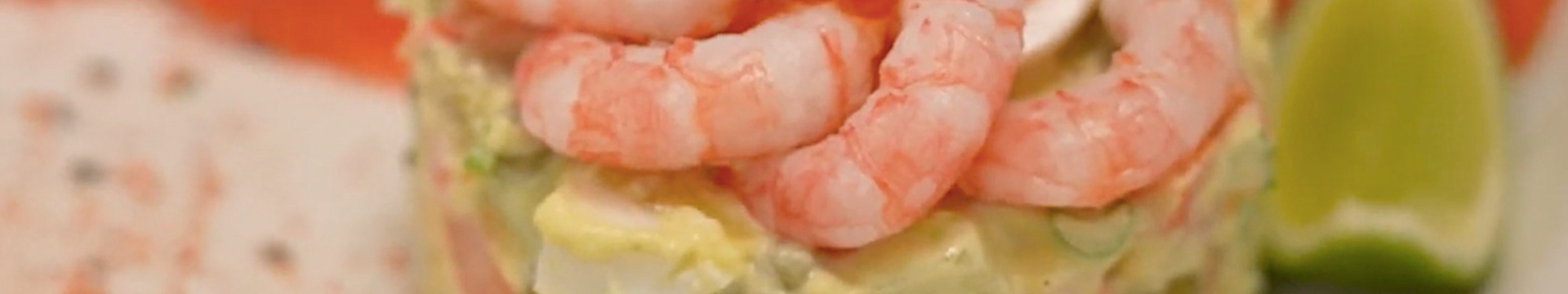 Оливье с креветками и красной рыбой — Eda.Video