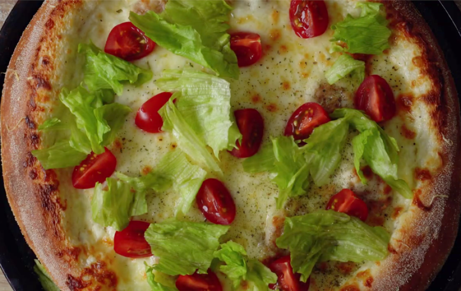 Новый рецепт: Пицца с креветками — Eda.Video