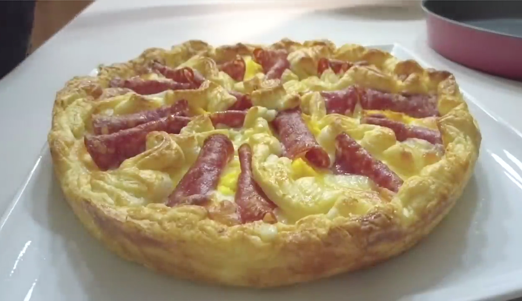 Изображение блюда: Деревенский пасхальный пирог Паскуалина — Eda.Video