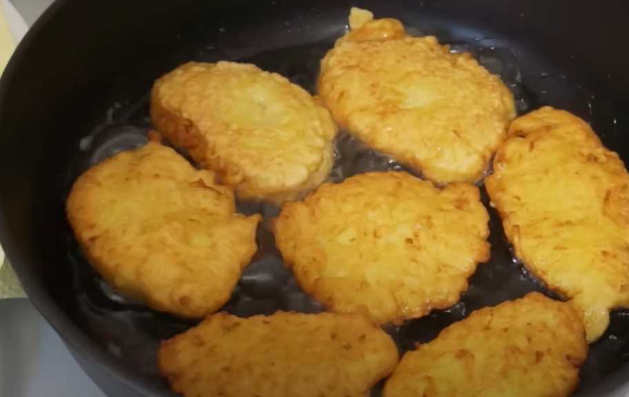Рецепт: Кабачковые оладьи для малышей