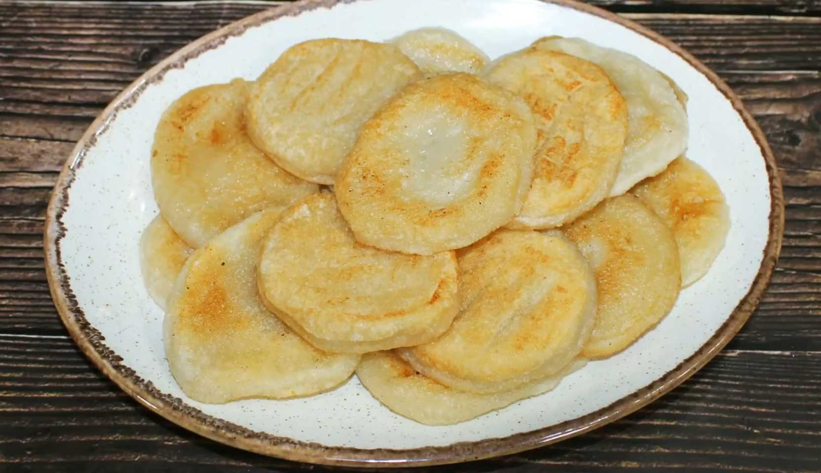 Изображение блюда: Рисовые лепешки Тиримгуби — Eda.Video