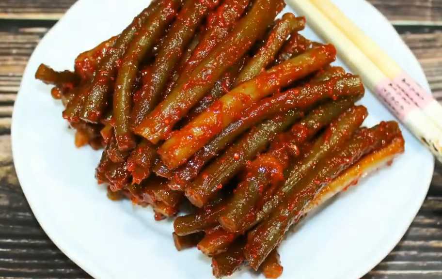 Новый рецепт: Острая закуска из стрелок чеснока — Eda.Video