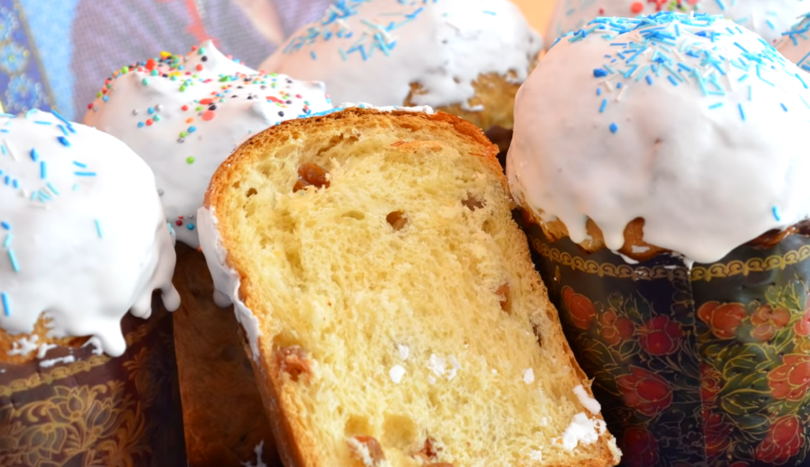 Изображение блюда: Венский кулич — Eda.Video