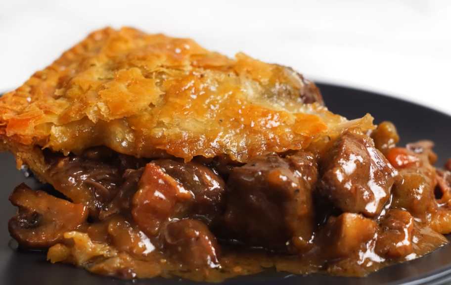 Новый рецепт: Семейный мясной пирог — Eda.Video