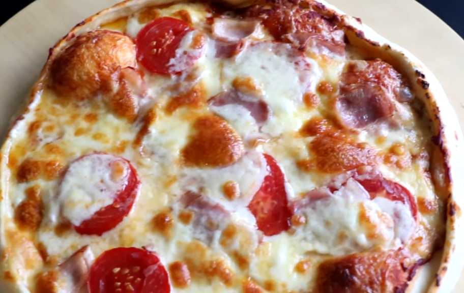 Новый рецепт: Пицца с беконом — Eda.Video