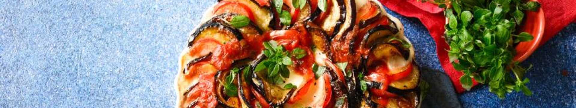 Баклажаны с сыром и помидорами — Eda.Video