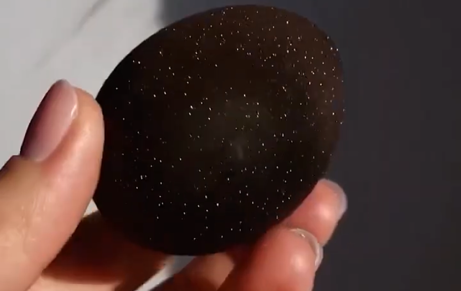 Новый рецепт: Волшебное черное пасхальное яйцо — Eda.Video