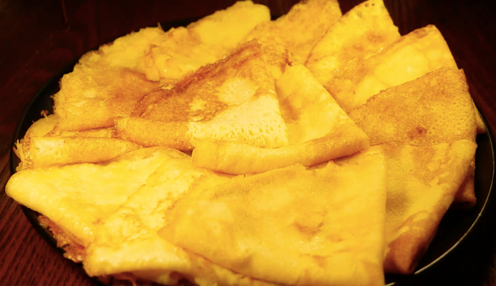 Изображение блюда: Блины с манкой — Eda.Video