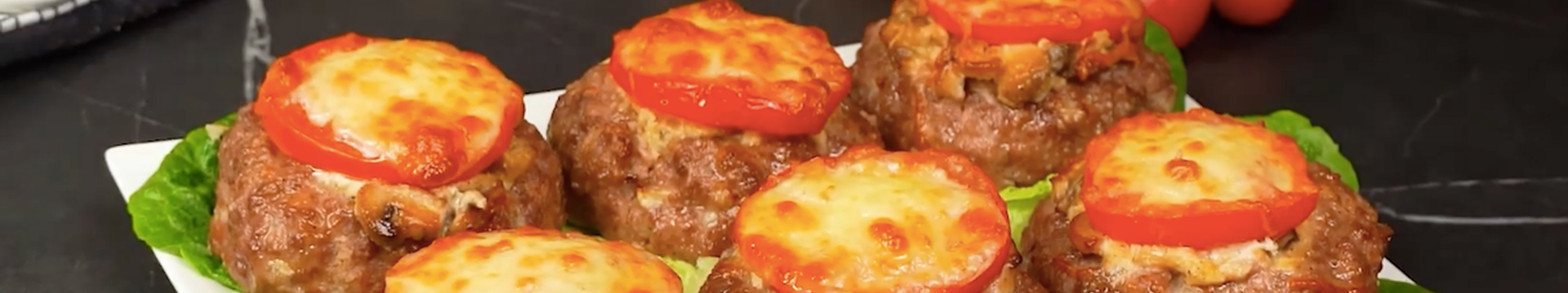 Гнезда из фарша с грибами и помидорами — Eda.Video