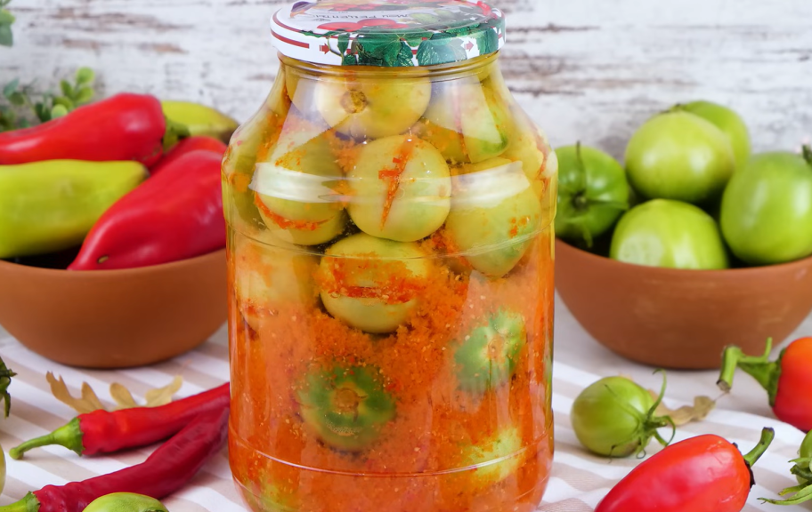 Новый рецепт: Маринованные зеленые помидоры, фаршированные перцем и чесноком — Eda.Video