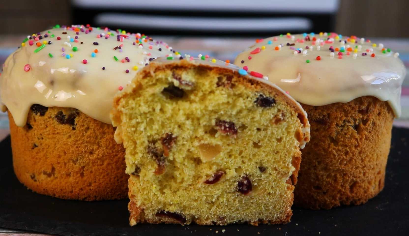 Изображение блюда: Кулич на манке — Eda.Video