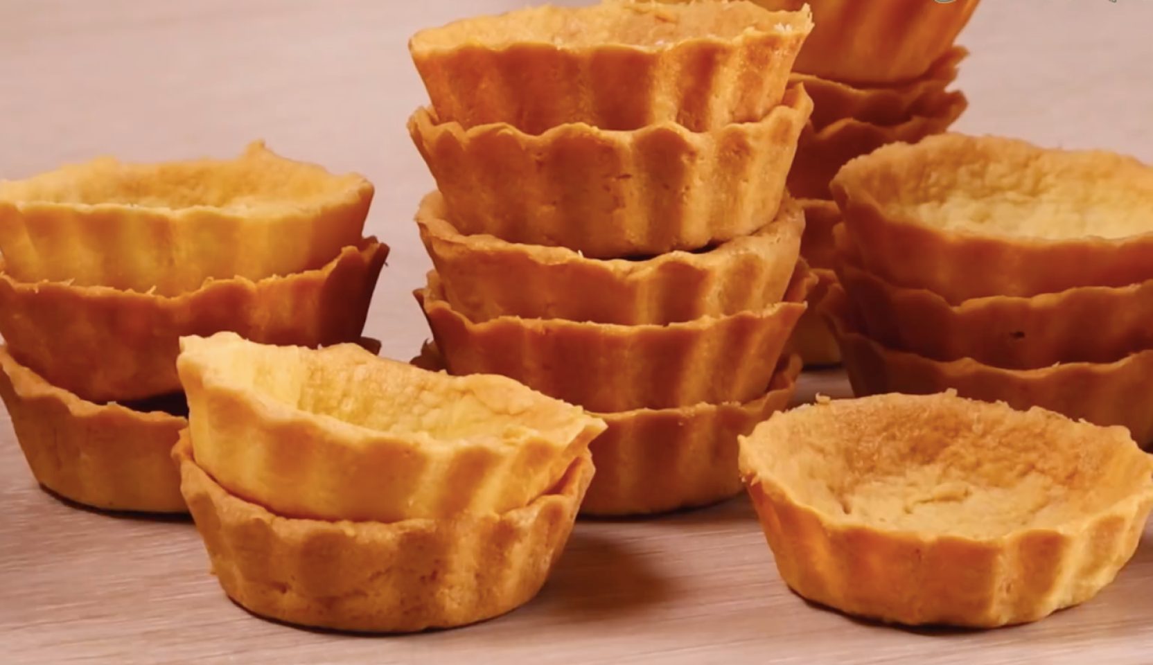 Изображение блюда: Песочные тарталетки для салатов и закусок — Eda.Video