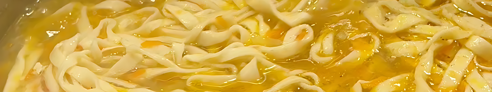 Куриный суп с домашней лапшой — Eda.Video