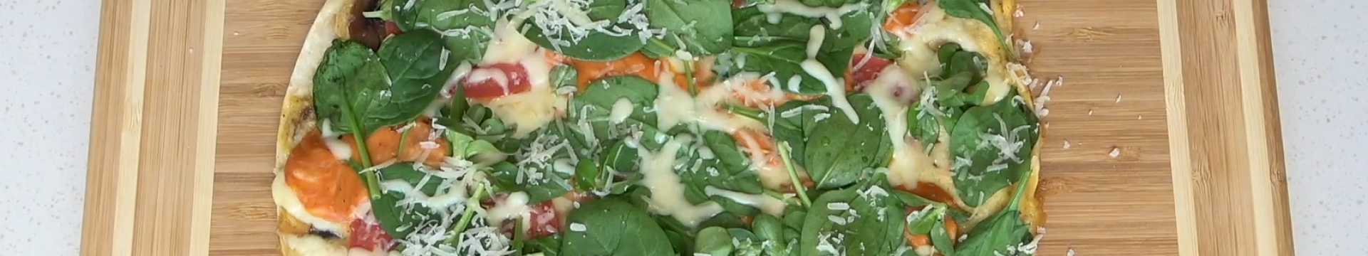 Пицца на лепешке тортилья на сковороде — Eda.Video