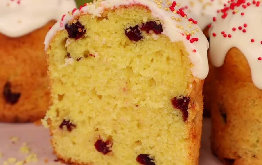 Новый рецепт: Вкусный кулич без дрожжей с творогом и клюквой — Eda.Video