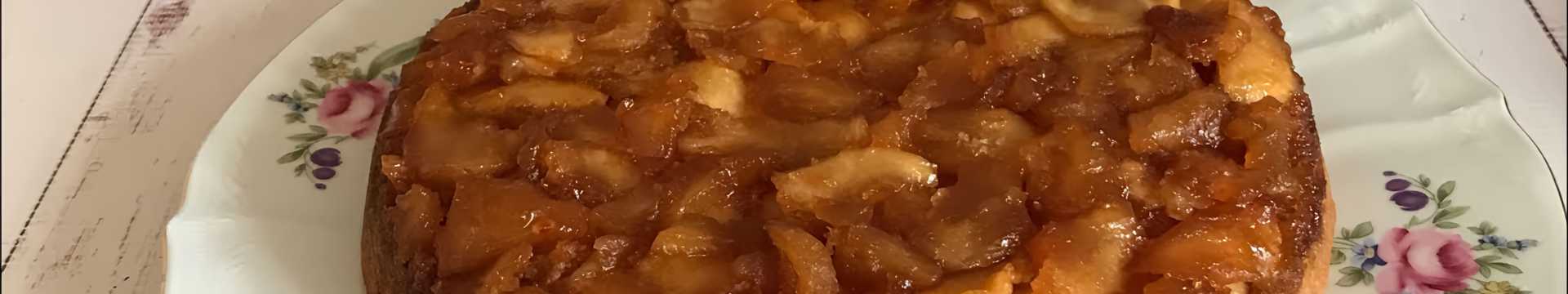 Яблочный пирог с карамелью — Eda.Video