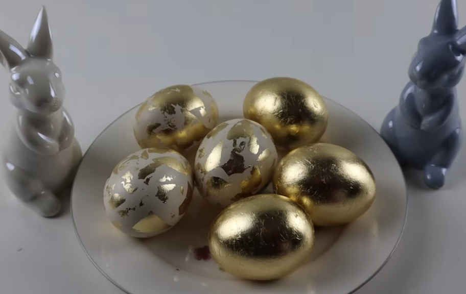 Новый рецепт: Золотой декор пасхальных яиц — Eda.Video