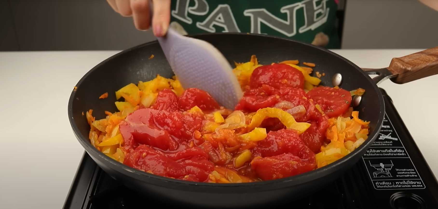 Запеченные мясные рулетики в лаваше с овощами-Шаг 8