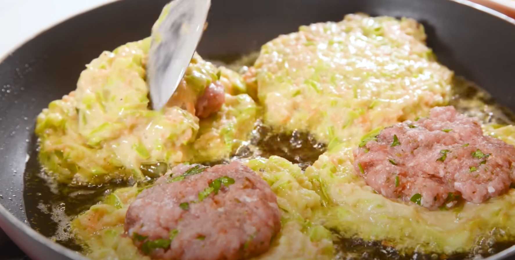 Кабачковые драники-Шаг 10