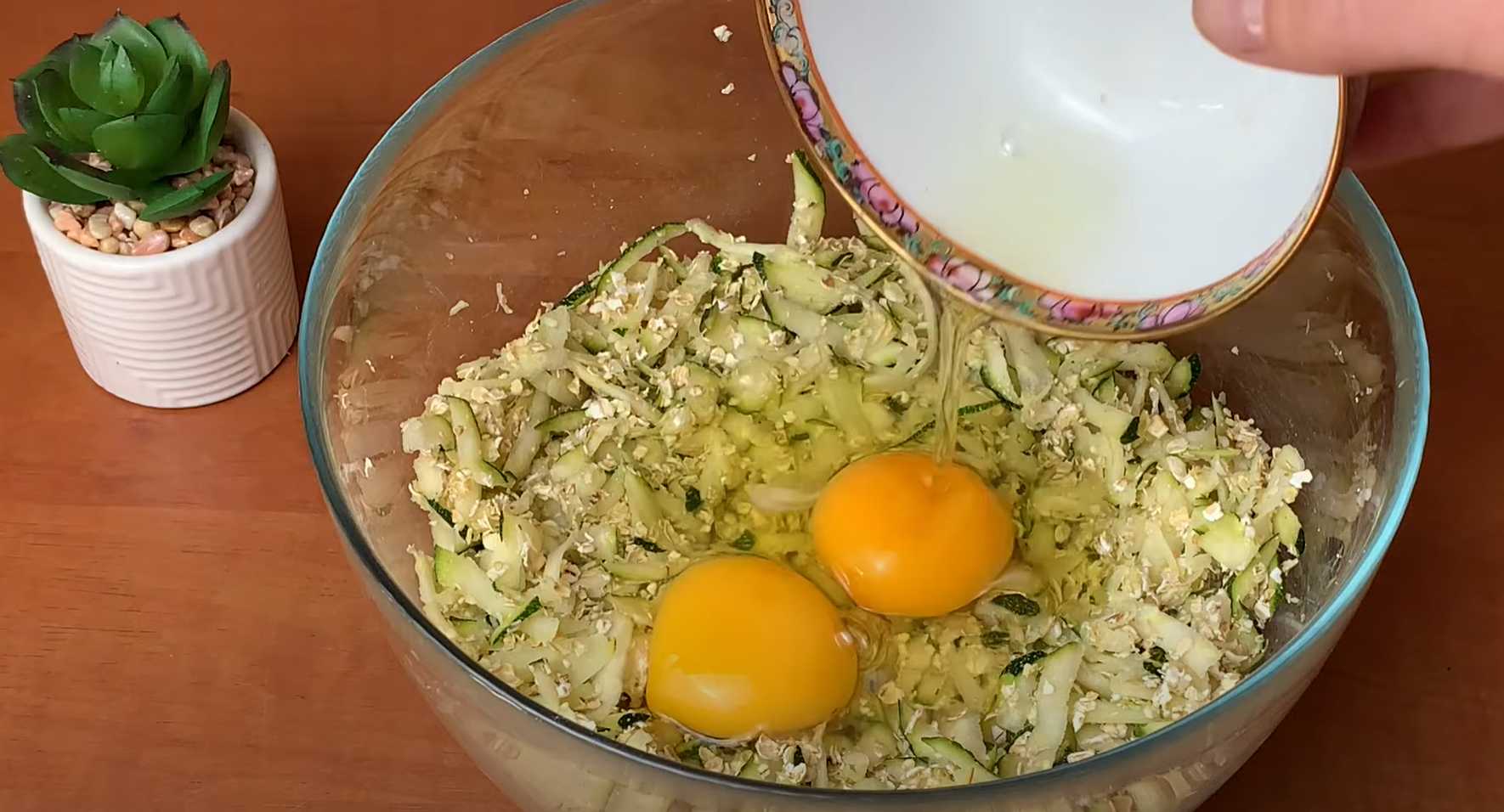 Оладьи из кабачков и овсяных хлопьев-Шаг 3