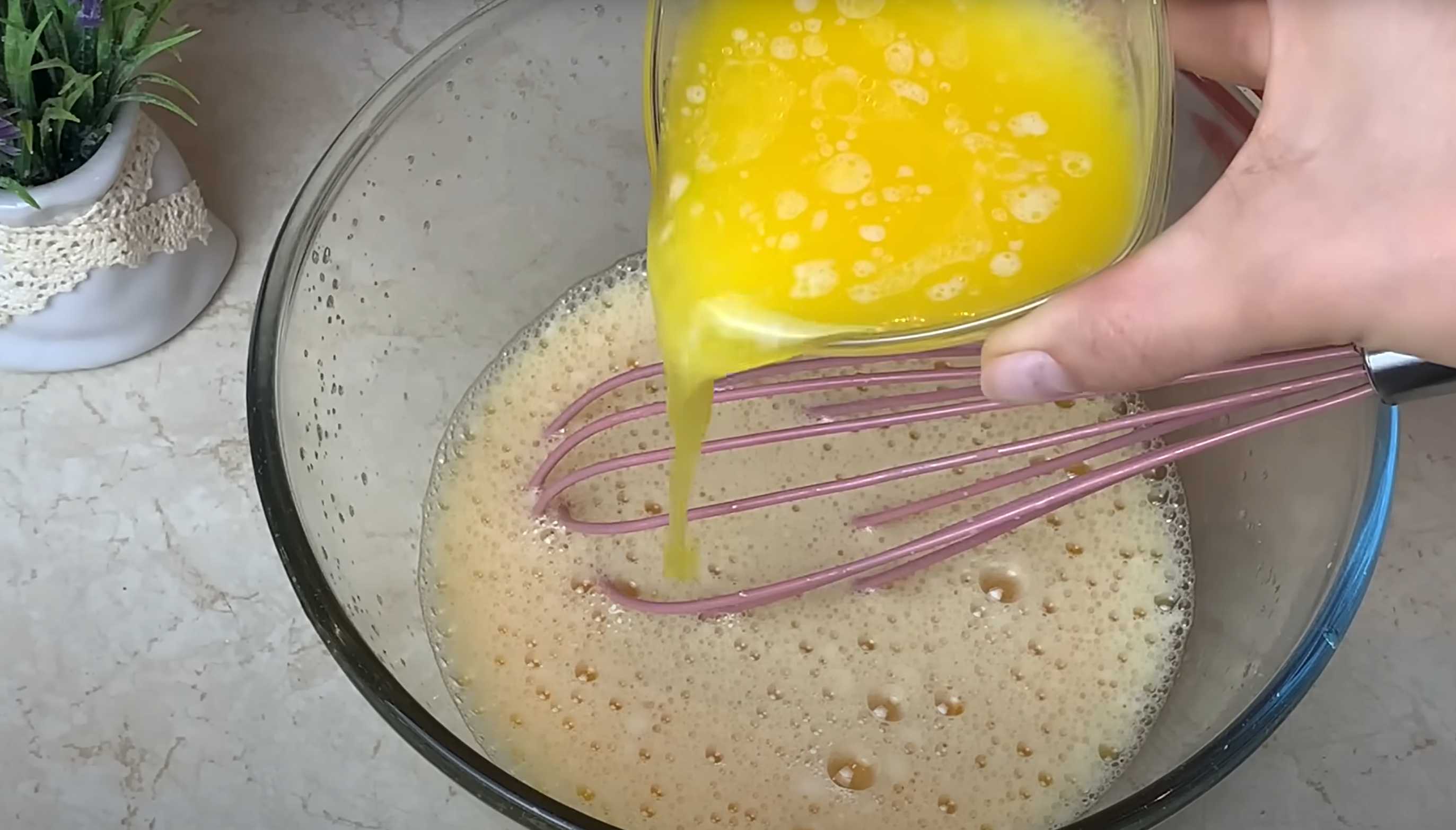 Заливная шарлотка с яблоками-Шаг 2