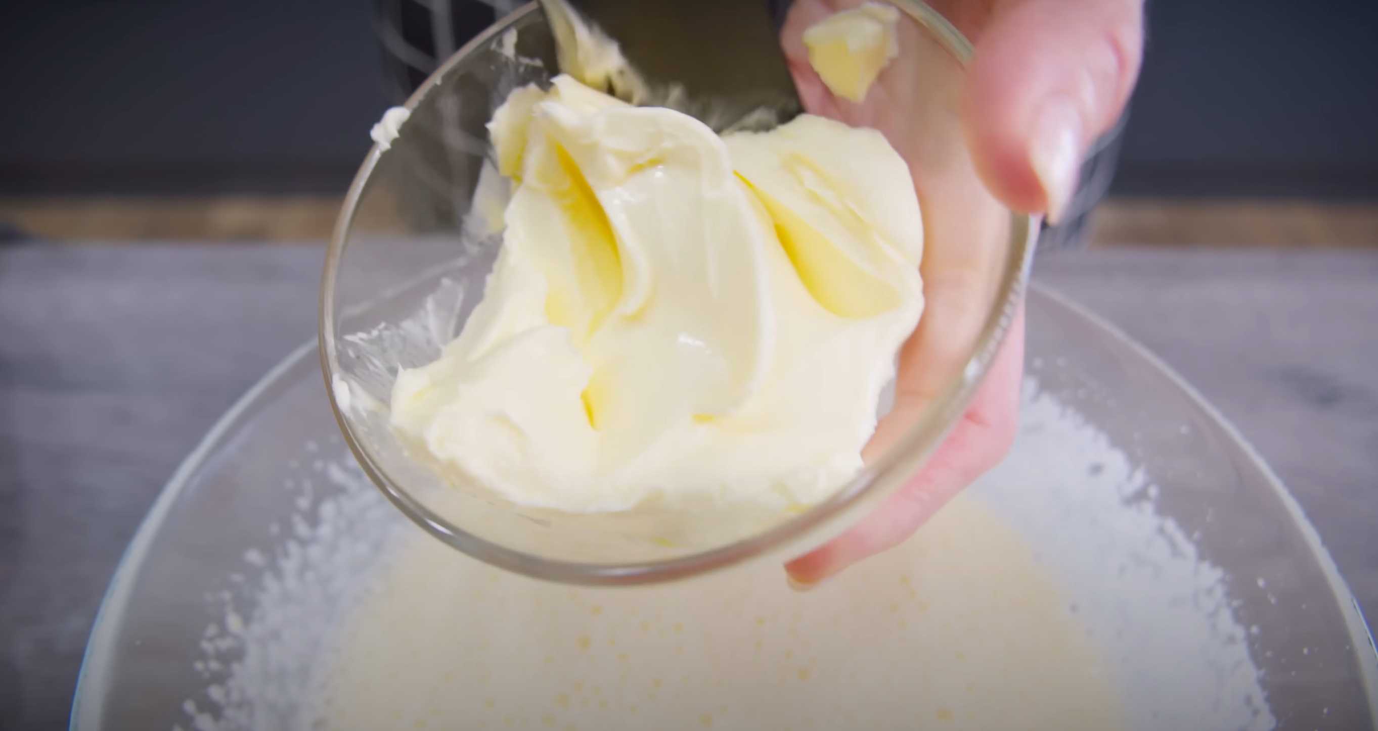 Шарлотка творожная с яблоками в духовке-Шаг 3