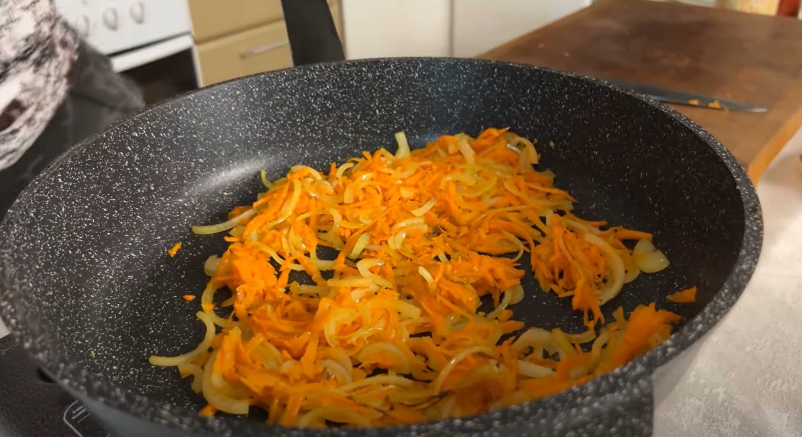 Капустная солянка с мясом-Шаг 6