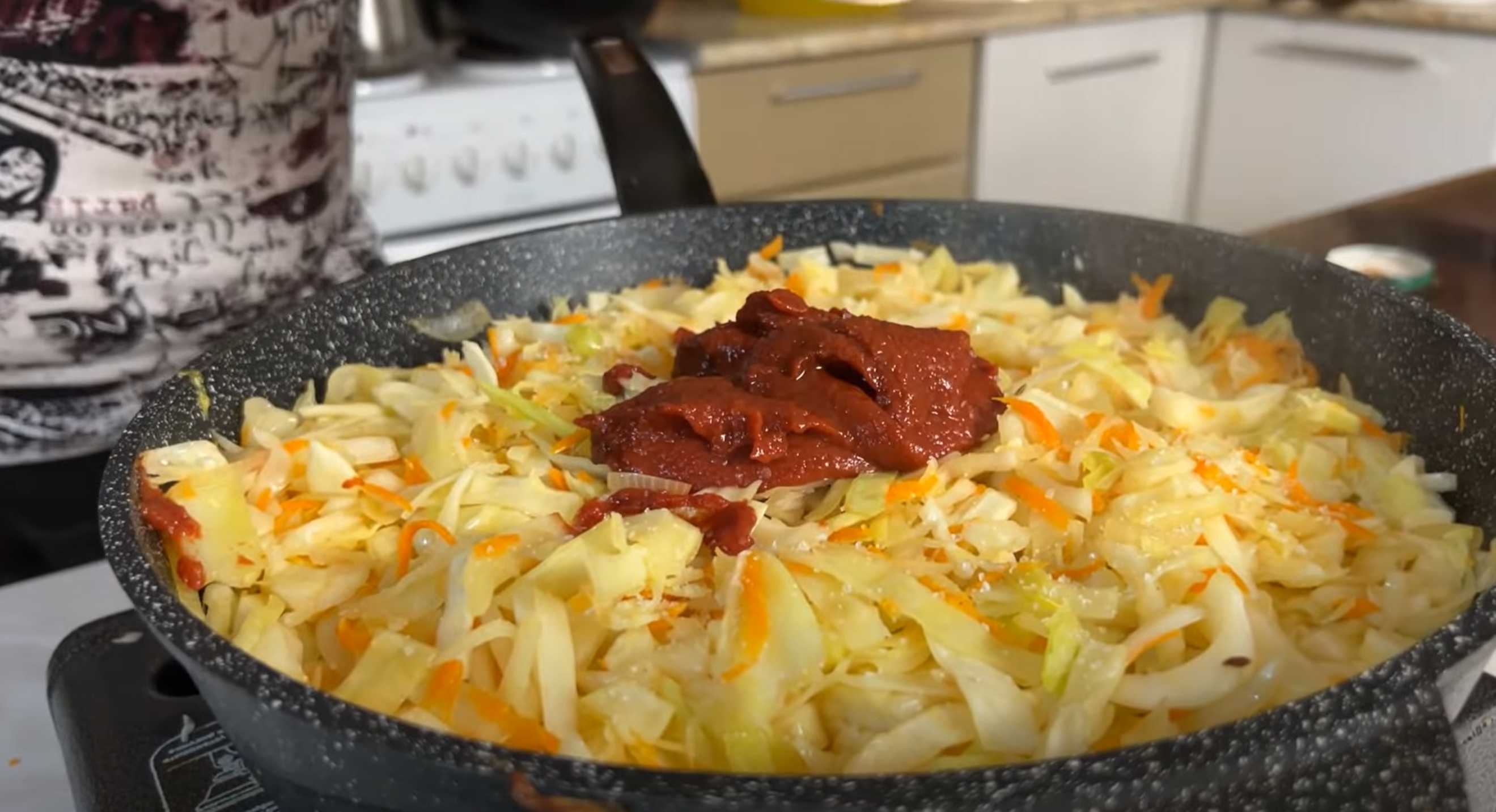 Капустная солянка с мясом-Шаг 10