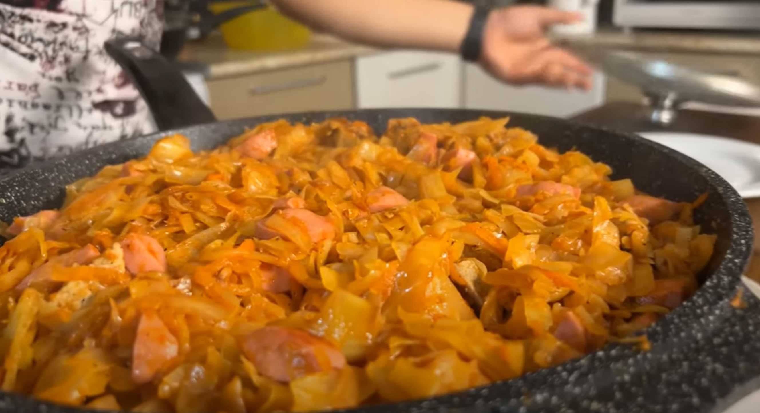 Капустная солянка с мясом-Шаг 11