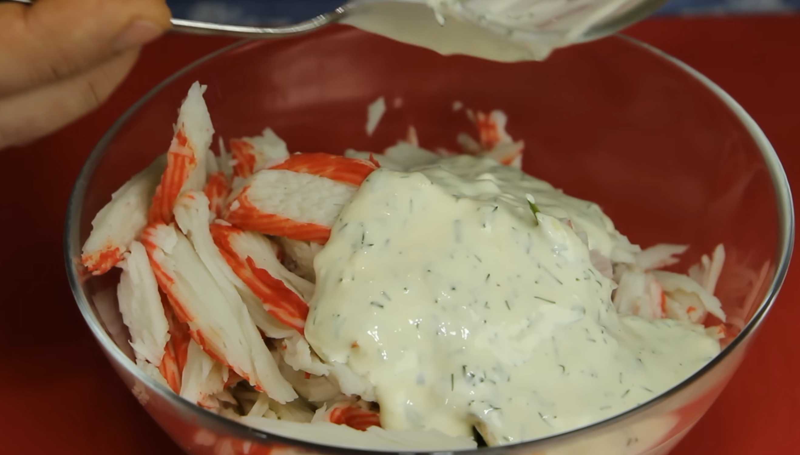 Крабовый салат без кукурузы-Шаг 5