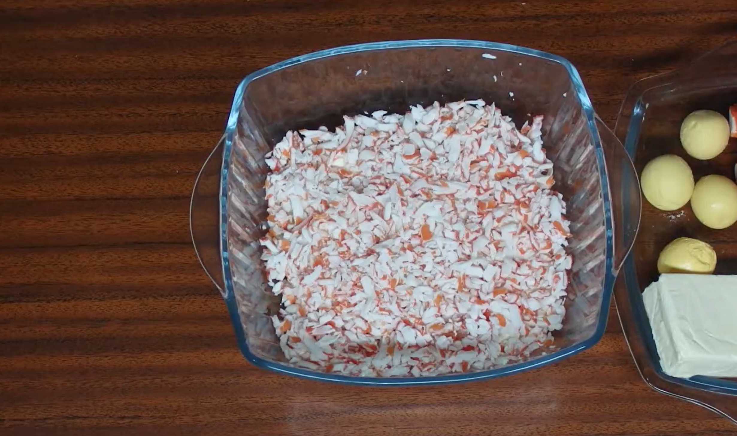 Крабовый салат с яблоком-Шаг 3