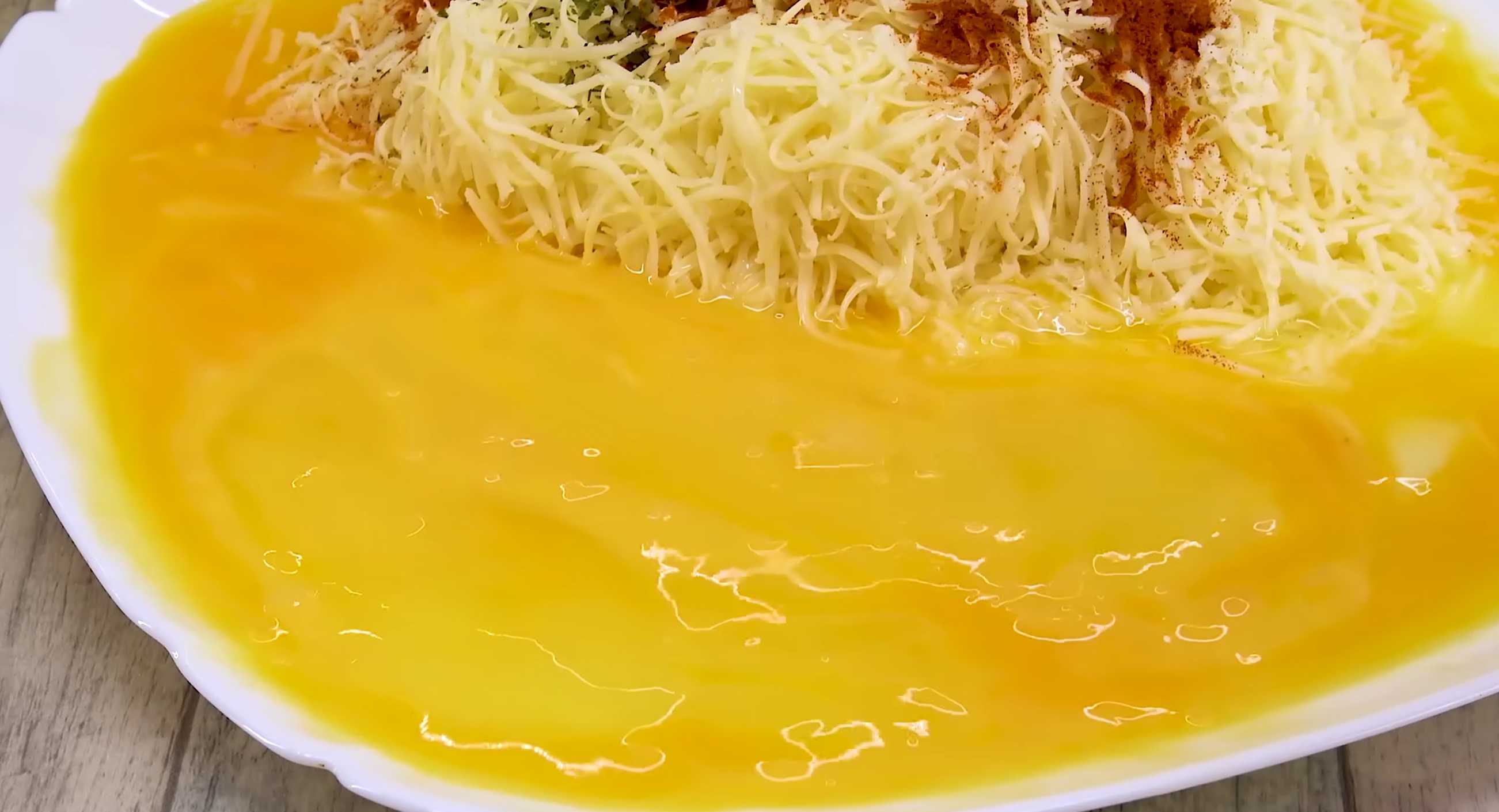 Обжаренные цуккини с сыром и яйцом-Шаг 3