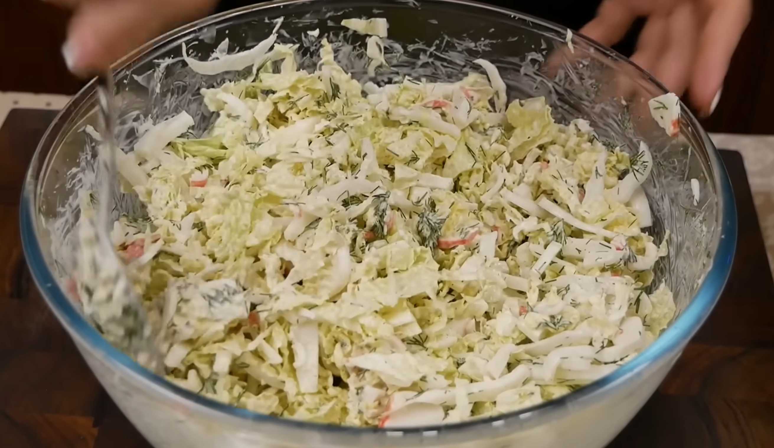 Крабовый салат с пекинской капустой-Шаг 6