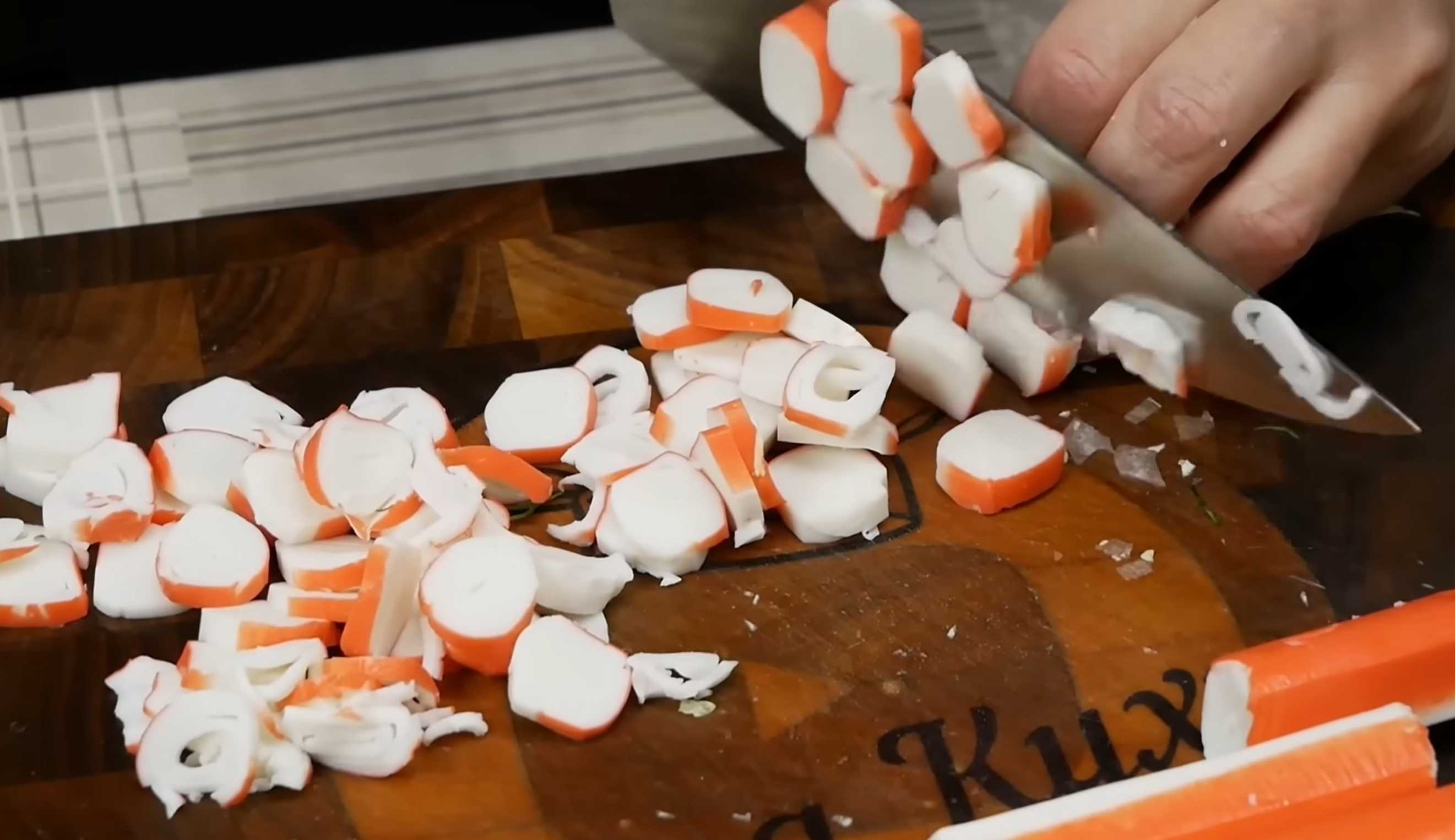 Крабовый салат с пекинской капустой-Шаг 3