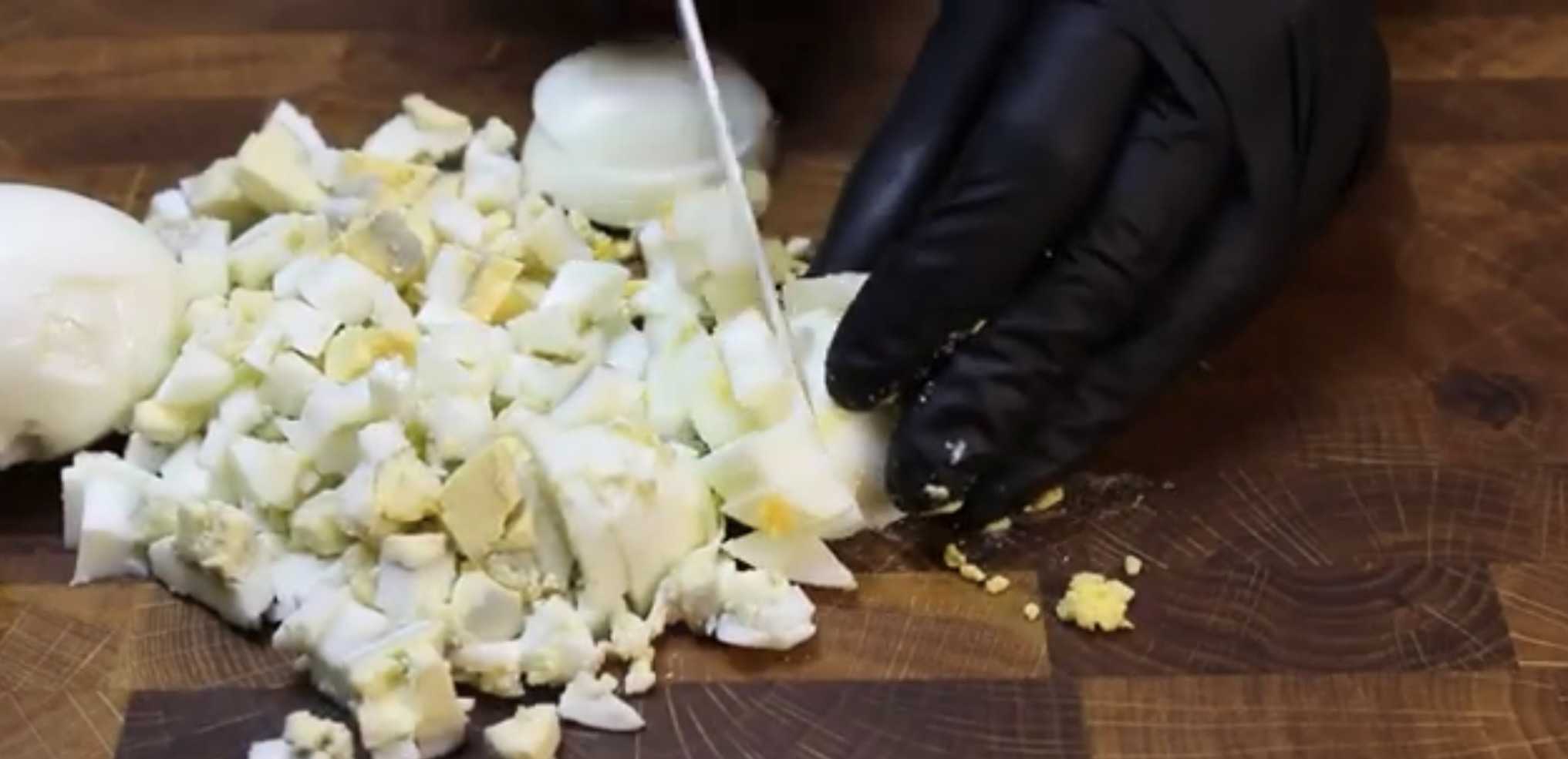 Оливье с курицей-Шаг 2