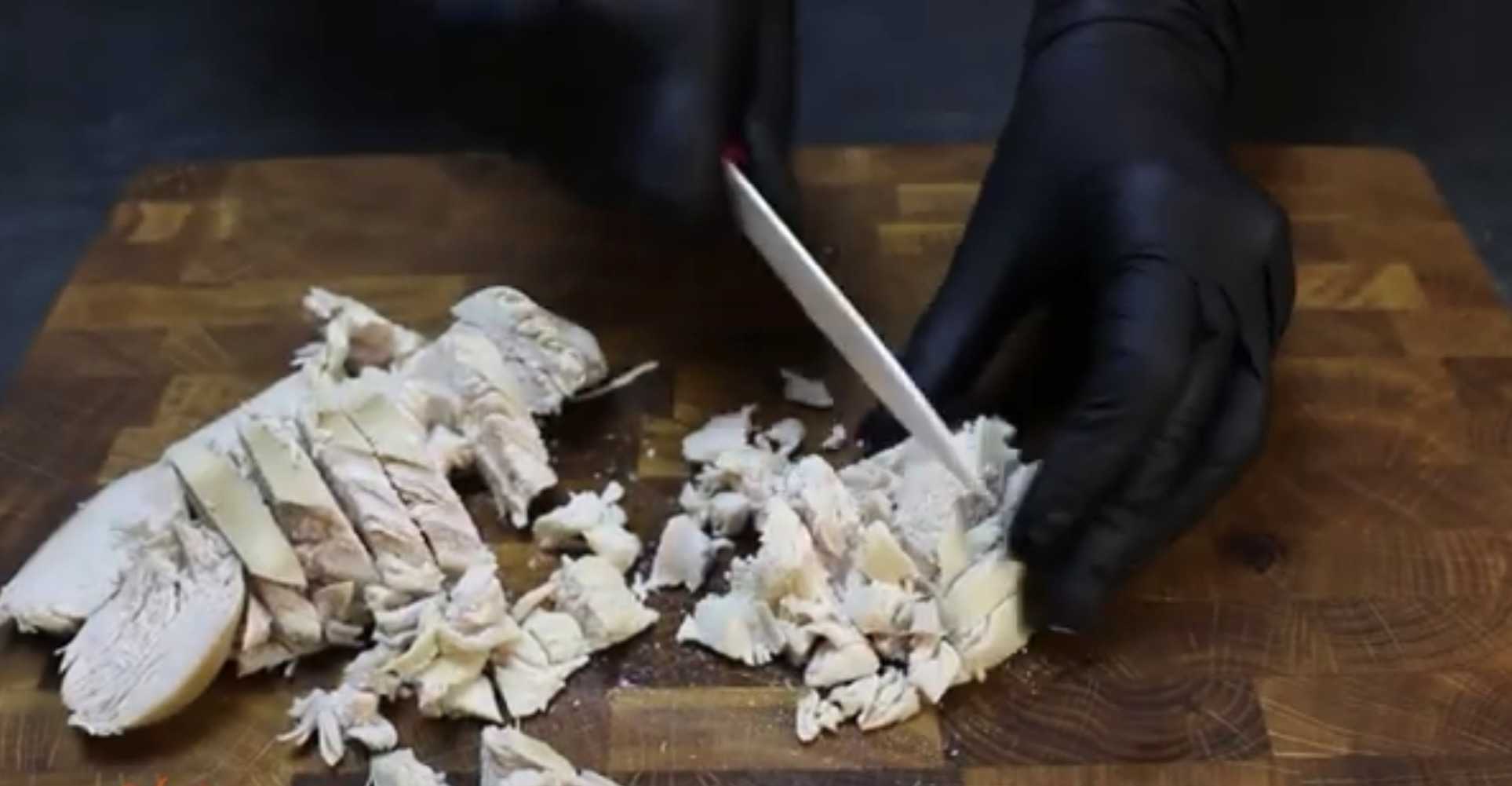 Оливье с курицей-Шаг 5