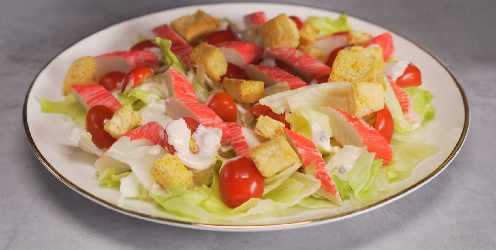 Цезарь с крабовыми палочками-Шаг 6