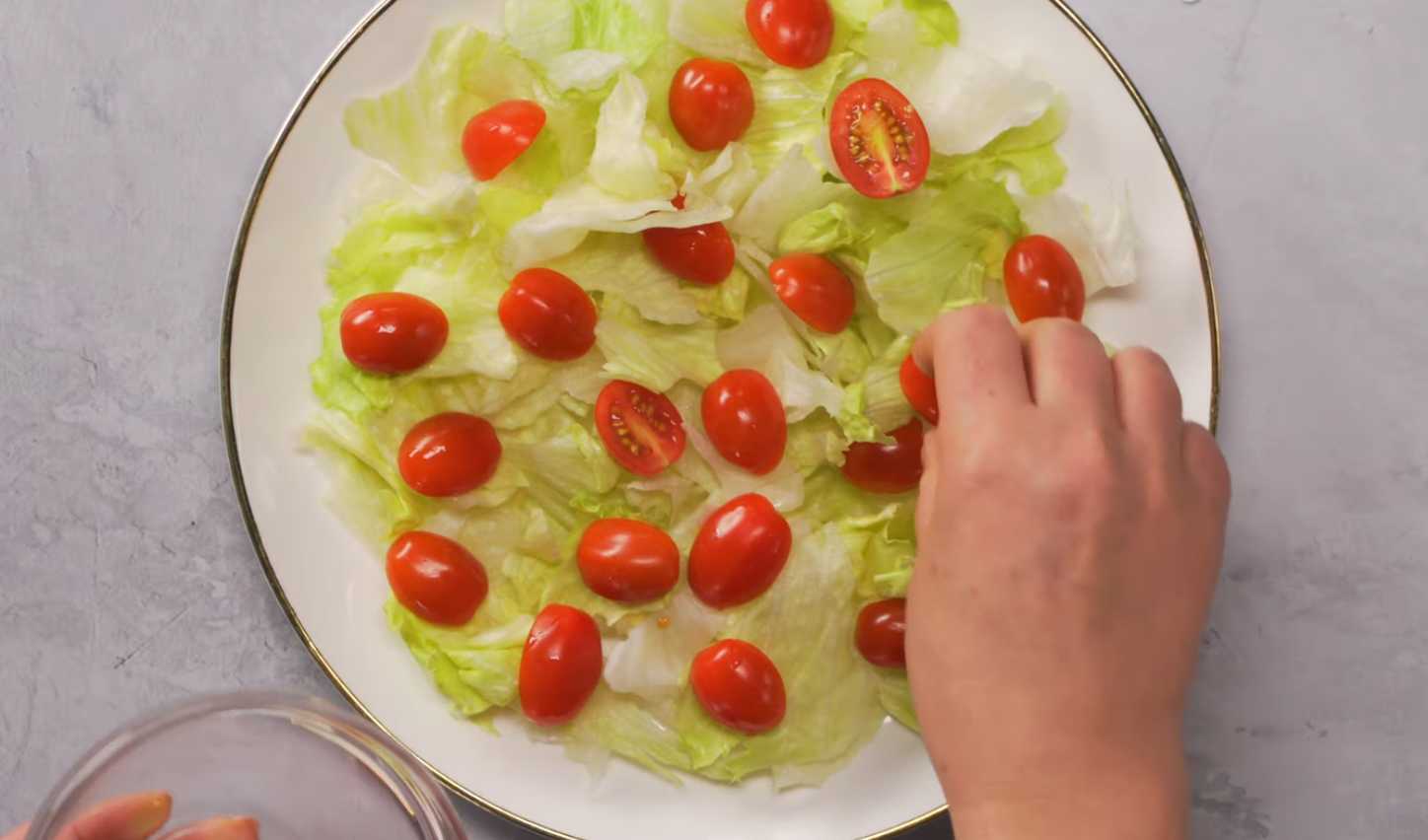 Цезарь с крабовыми палочками-Шаг 3