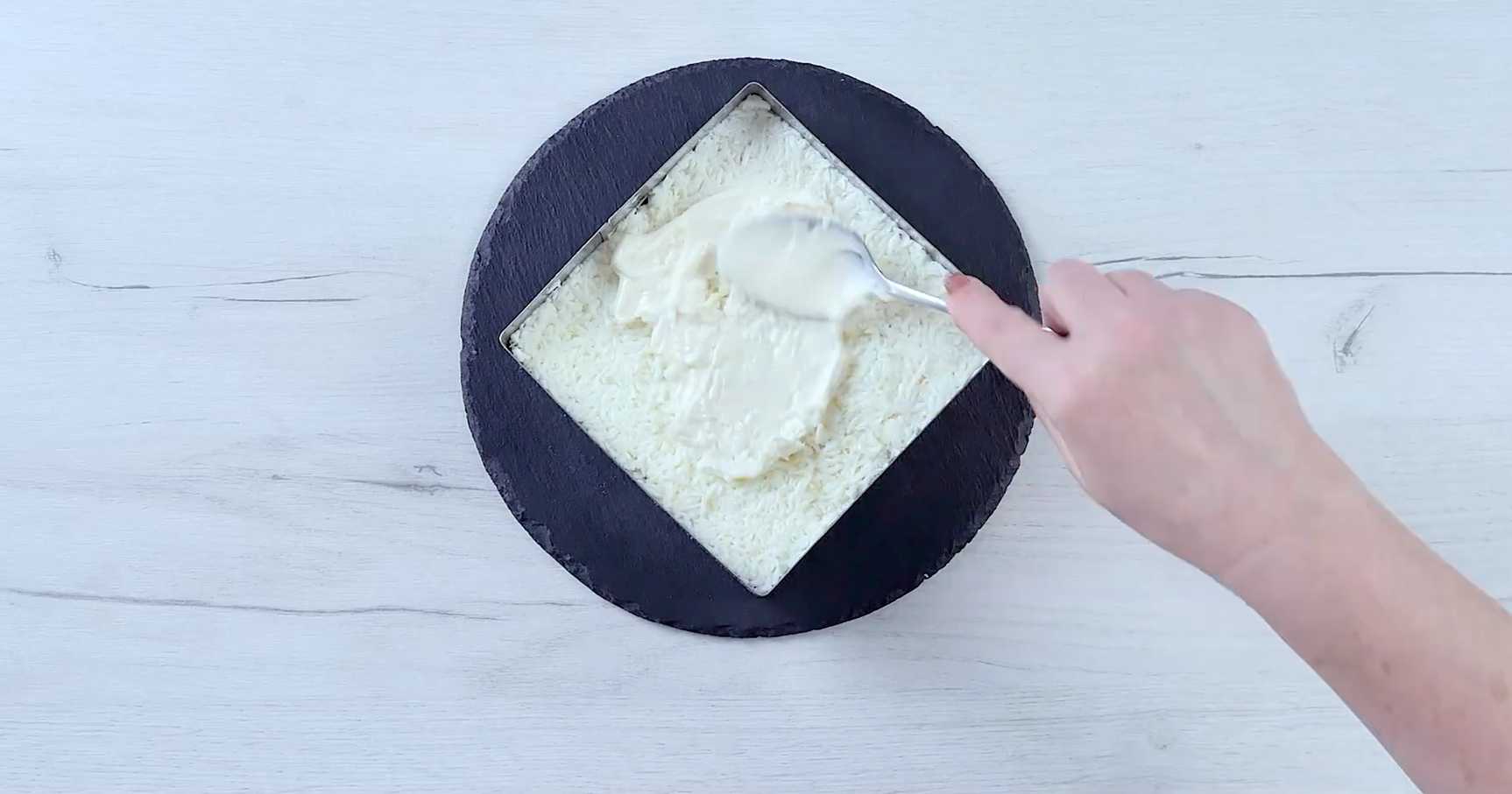 Крабовый салат с картошкой-Шаг 6