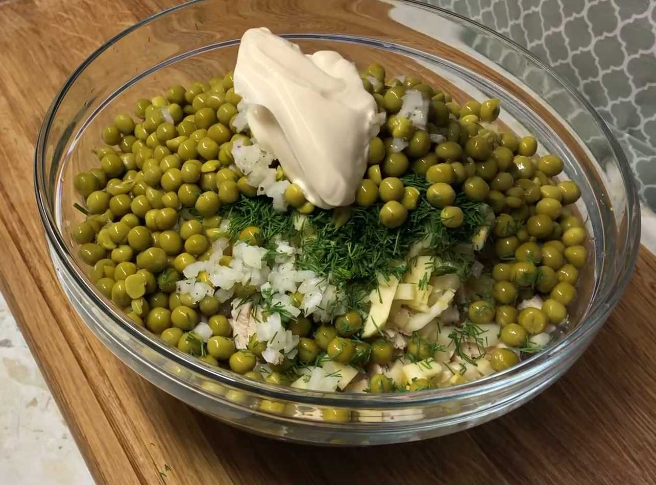 Оливье без огурцов-Шаг 9