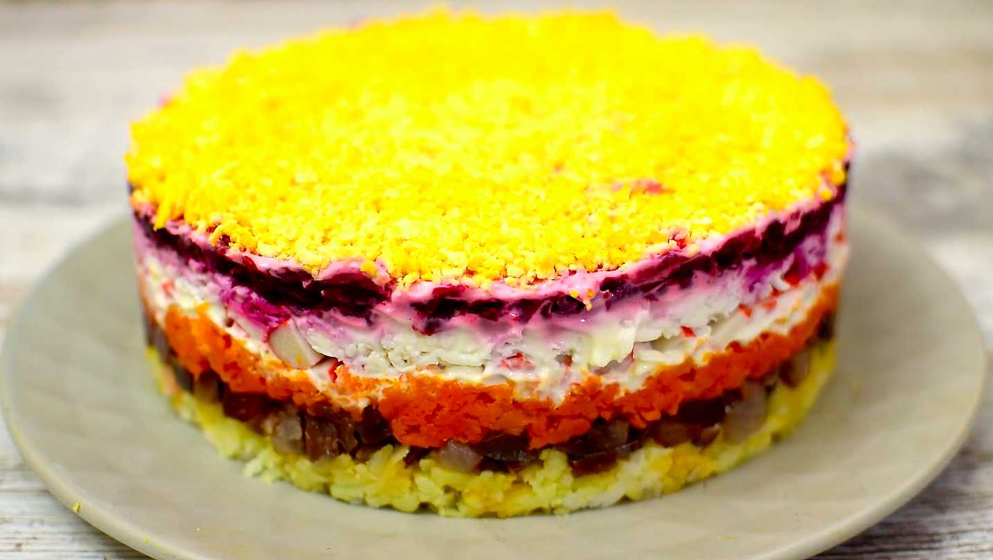 Салат под шубой с крабовыми палочками-Шаг 8